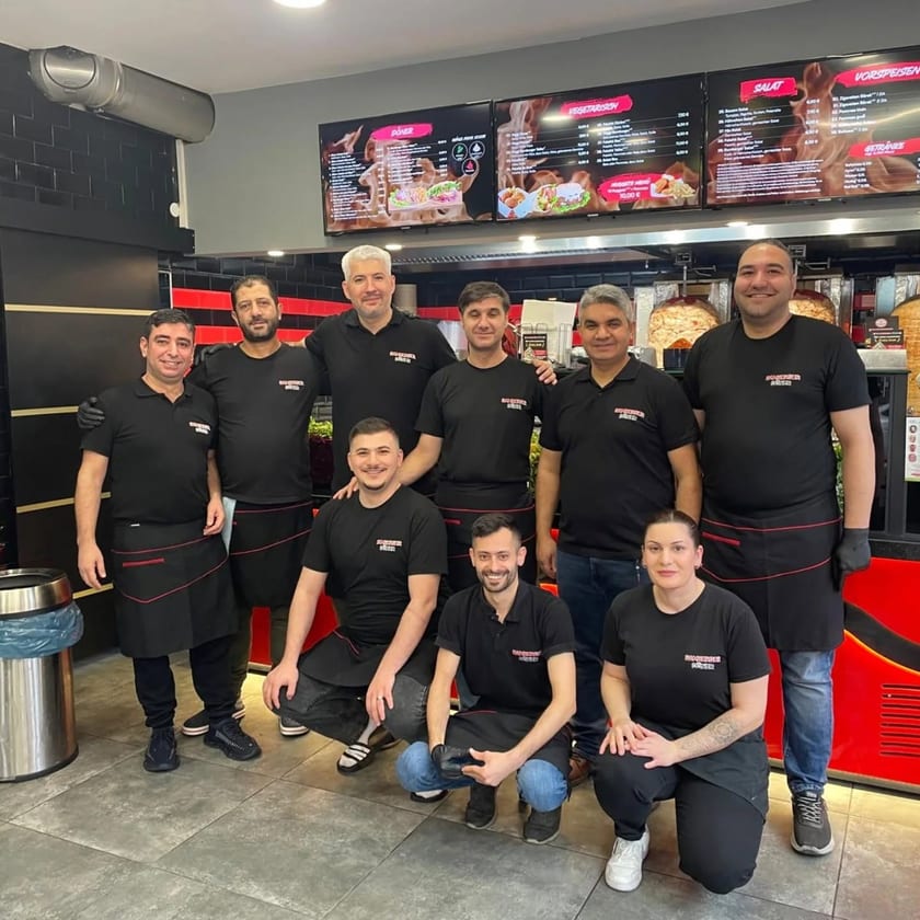 Das Team vom Bamberger Döner im Laden